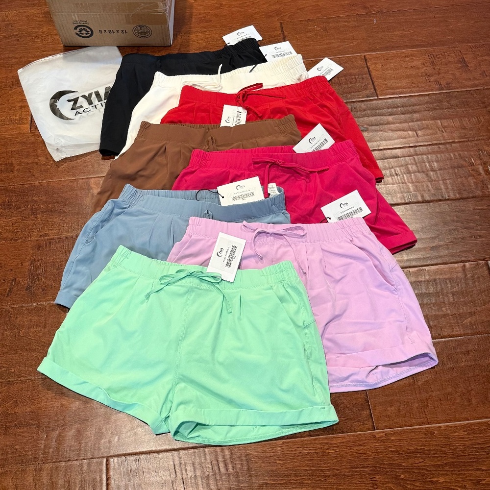 Bundle of 8 Zyia Summer shorts size Large